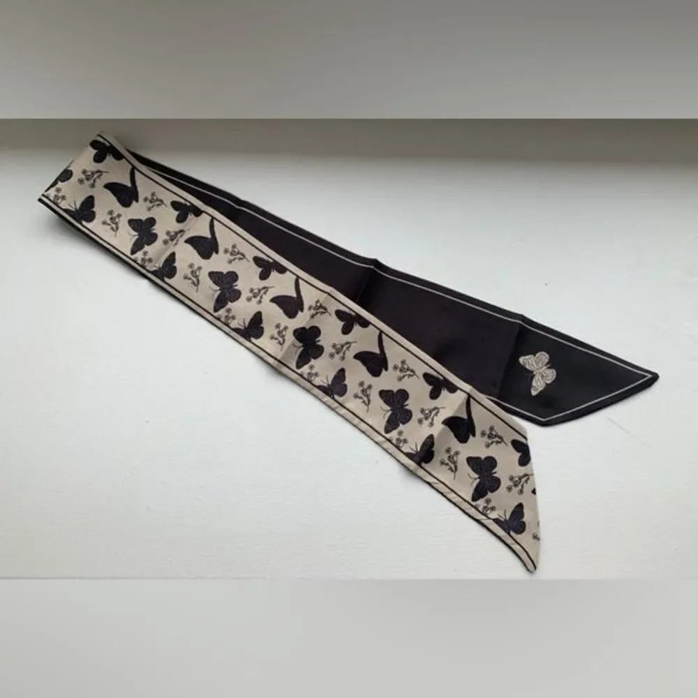 Butterfly scarf #2175